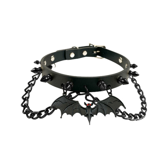 Hanging Chains Bat Spike Collar