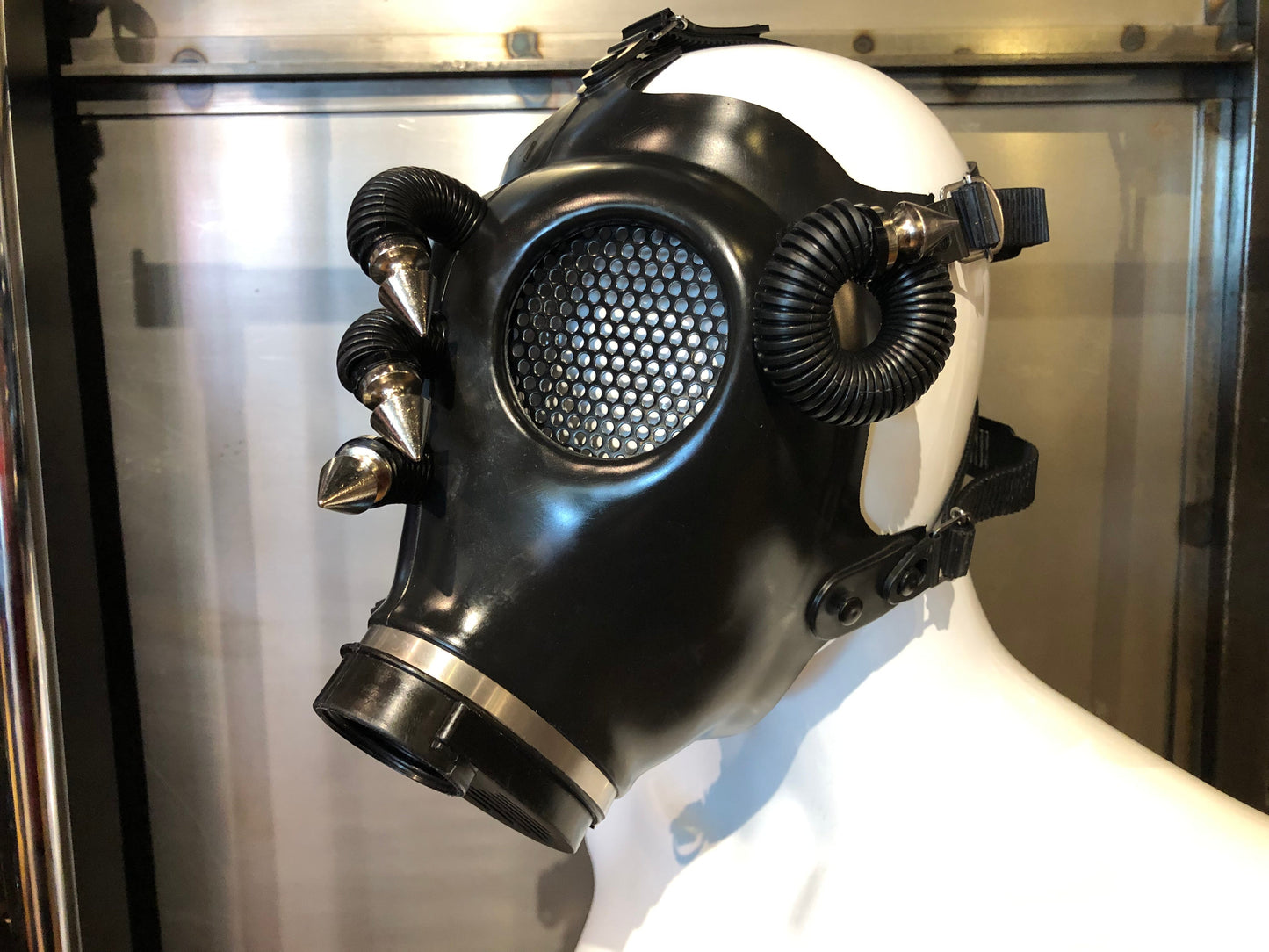 Custom Israeli Gas Mask Perforated Lens & Spikes 1389|1390